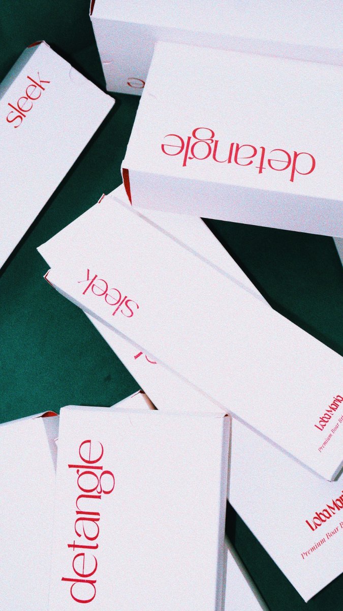 PADDLE HAIRBRUSH - Loba Maria